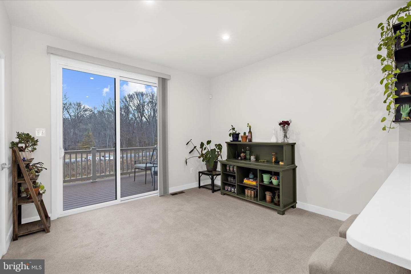 7217 Sprouse Court photo 2