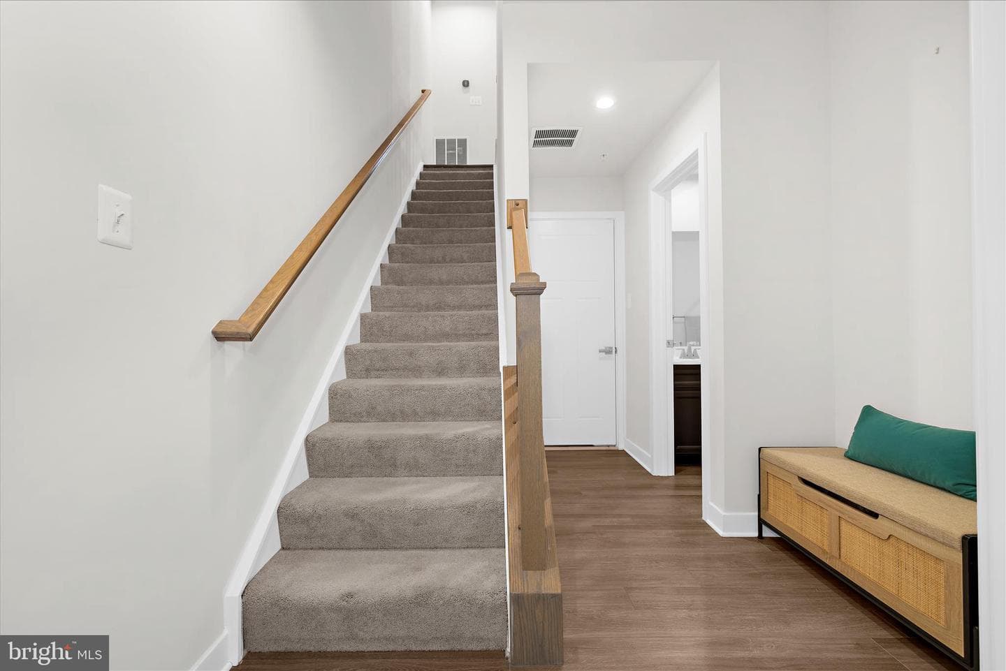 7217 Sprouse Court photo 31