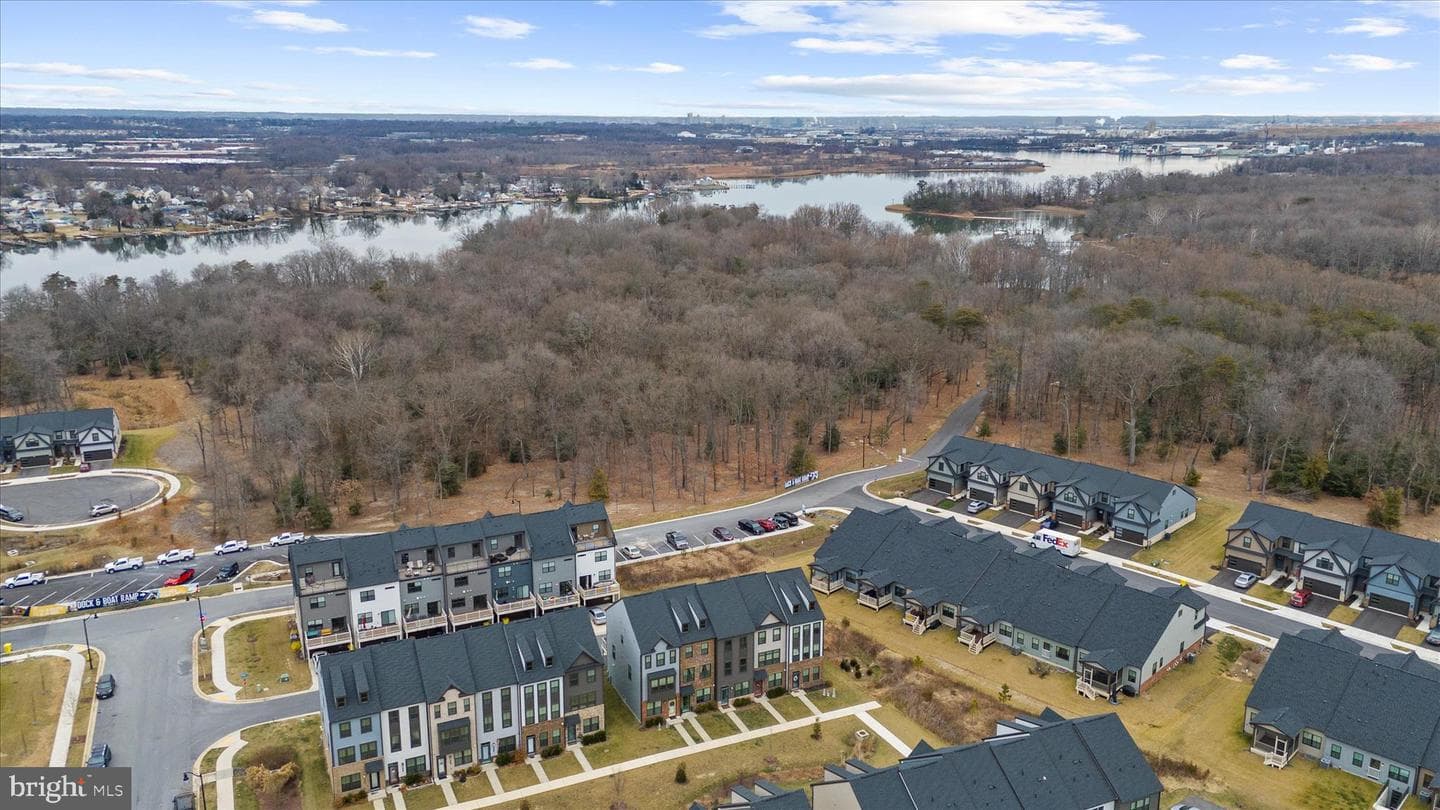 7217 Sprouse Court photo 43