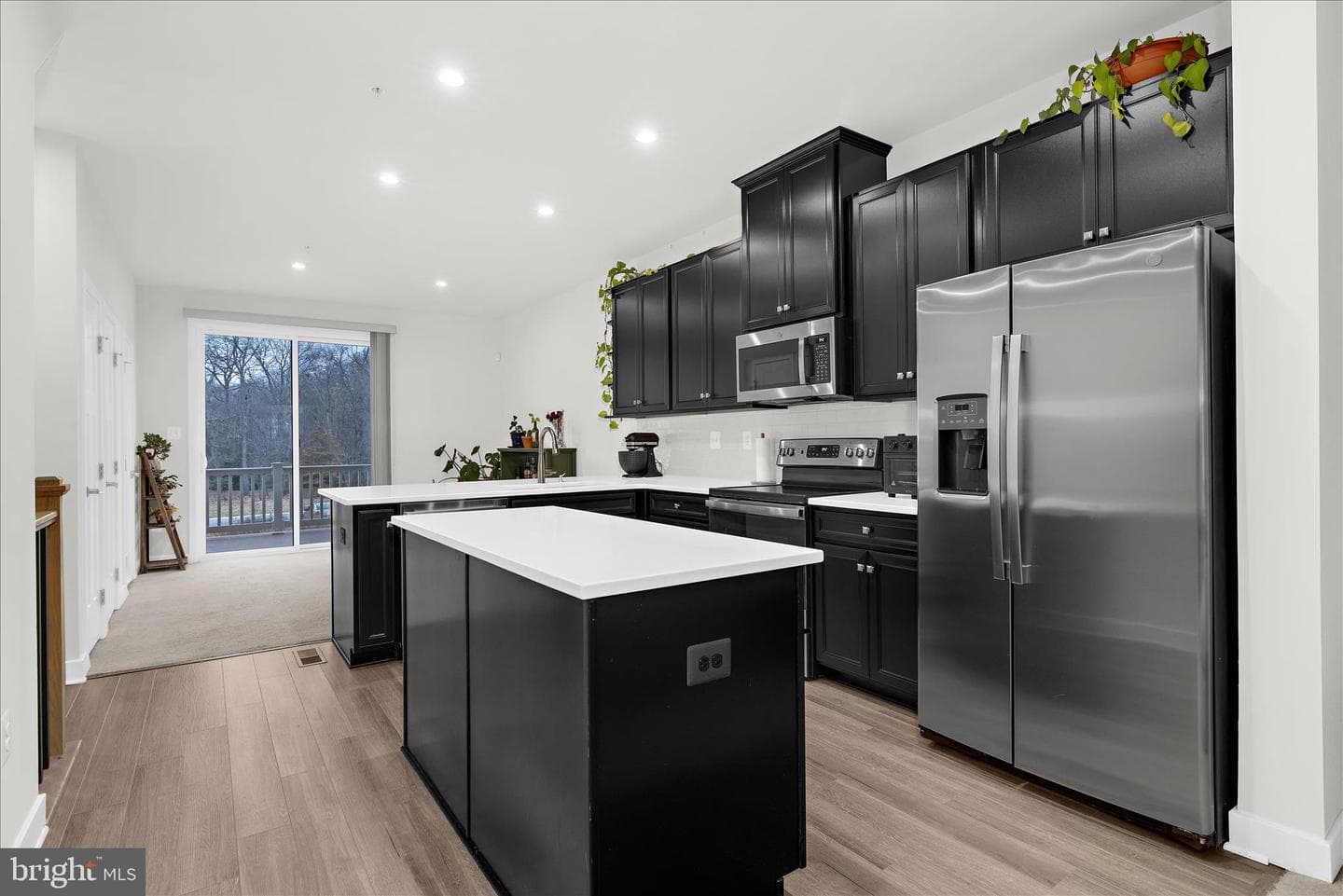 7217 Sprouse Court photo 8