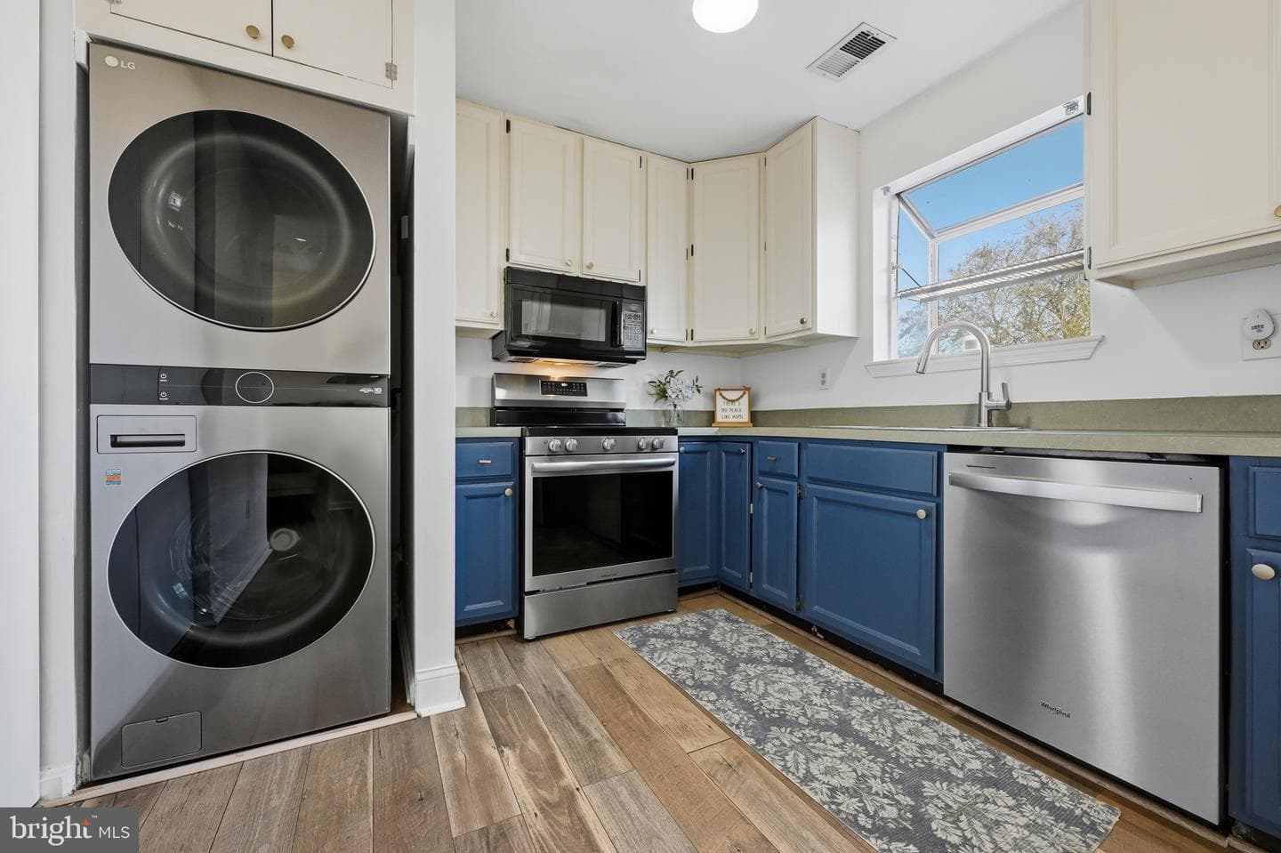 1707 Millstone Drive photo 11