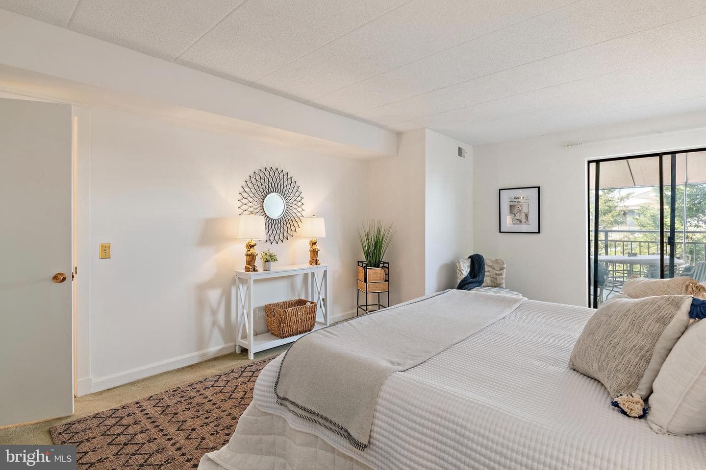 100 Severn Avenue #206 photo 32