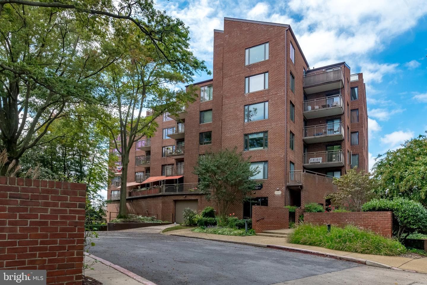 100 Severn Avenue #206 photo 46