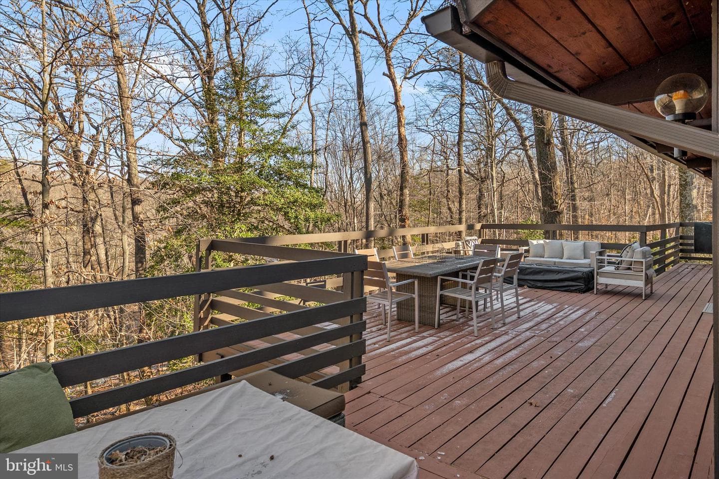 900 Coachway photo 18
