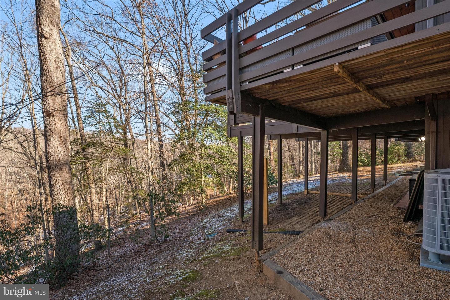 900 Coachway photo 35