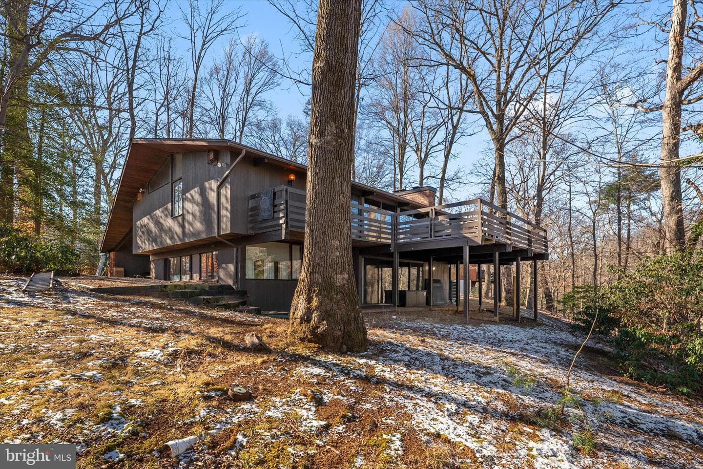 900 Coachway photo 52