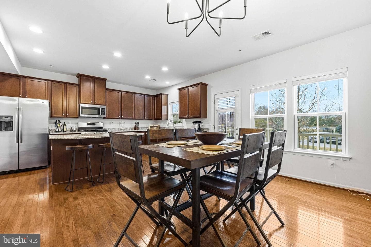 598 Fox River Hills Way photo 7
