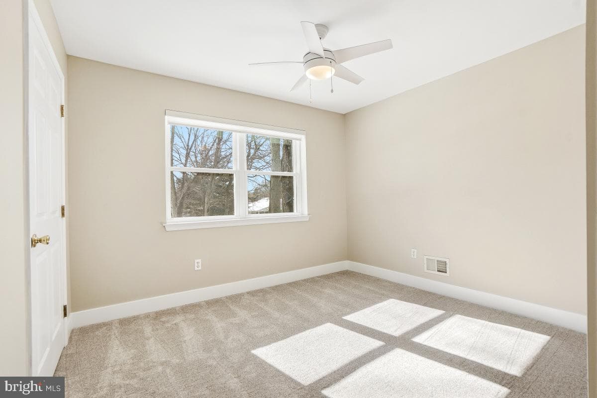 117 Gardner Drive photo 33