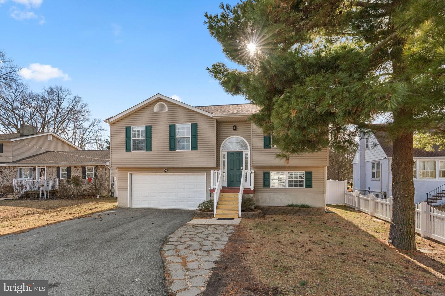 1821 Division Road photo 3