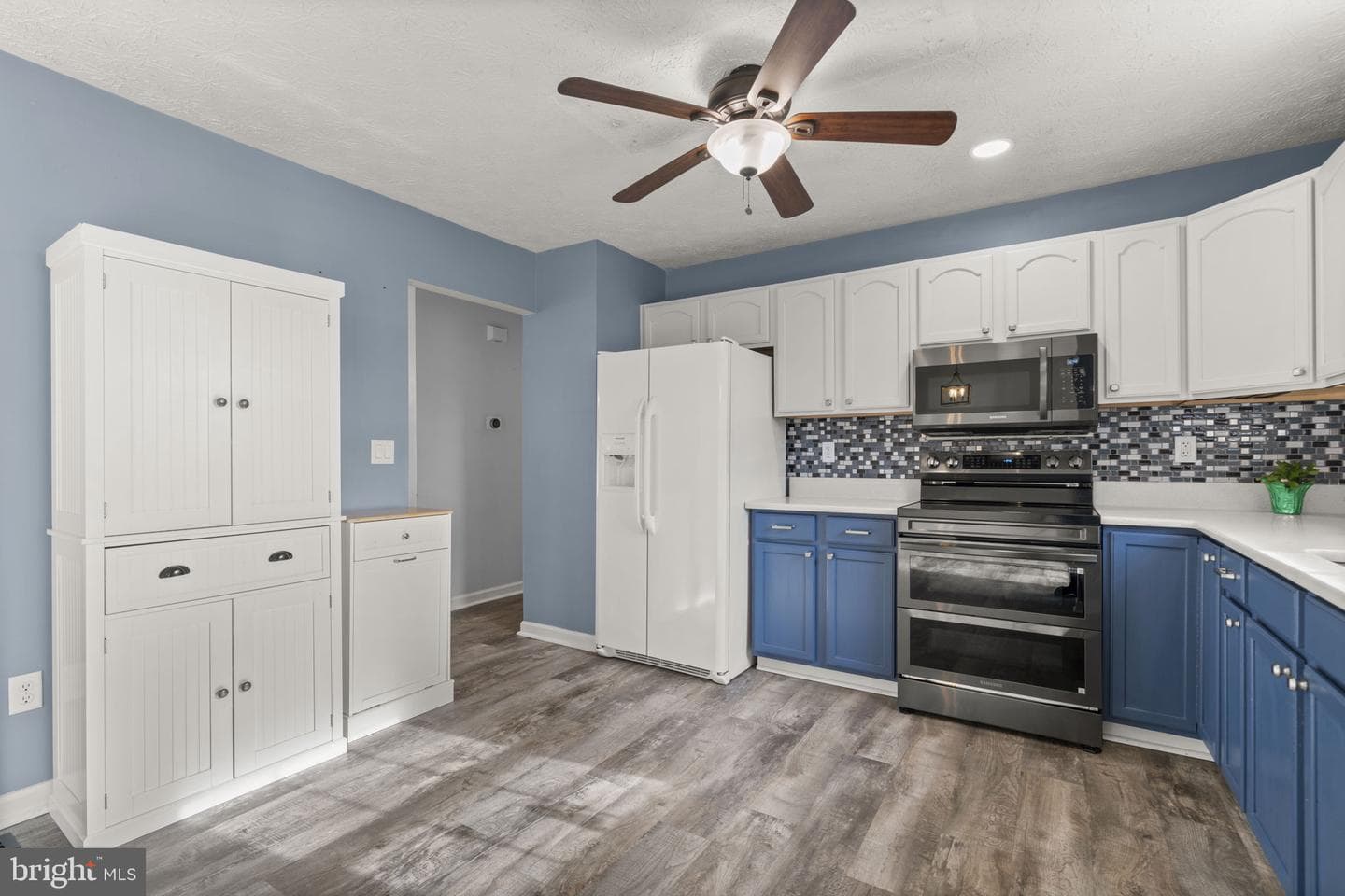 1821 Division Road photo 9