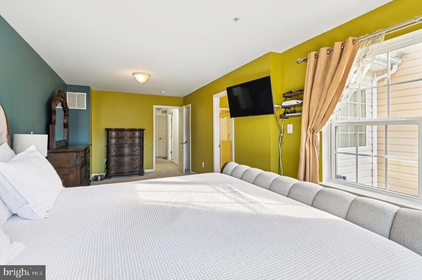 8304 Black Harrier Lane photo 28