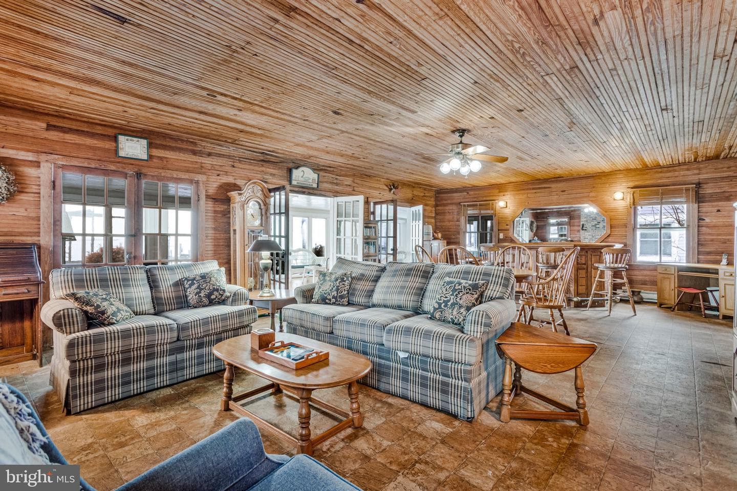 852 Bay Front Avenue photo 45