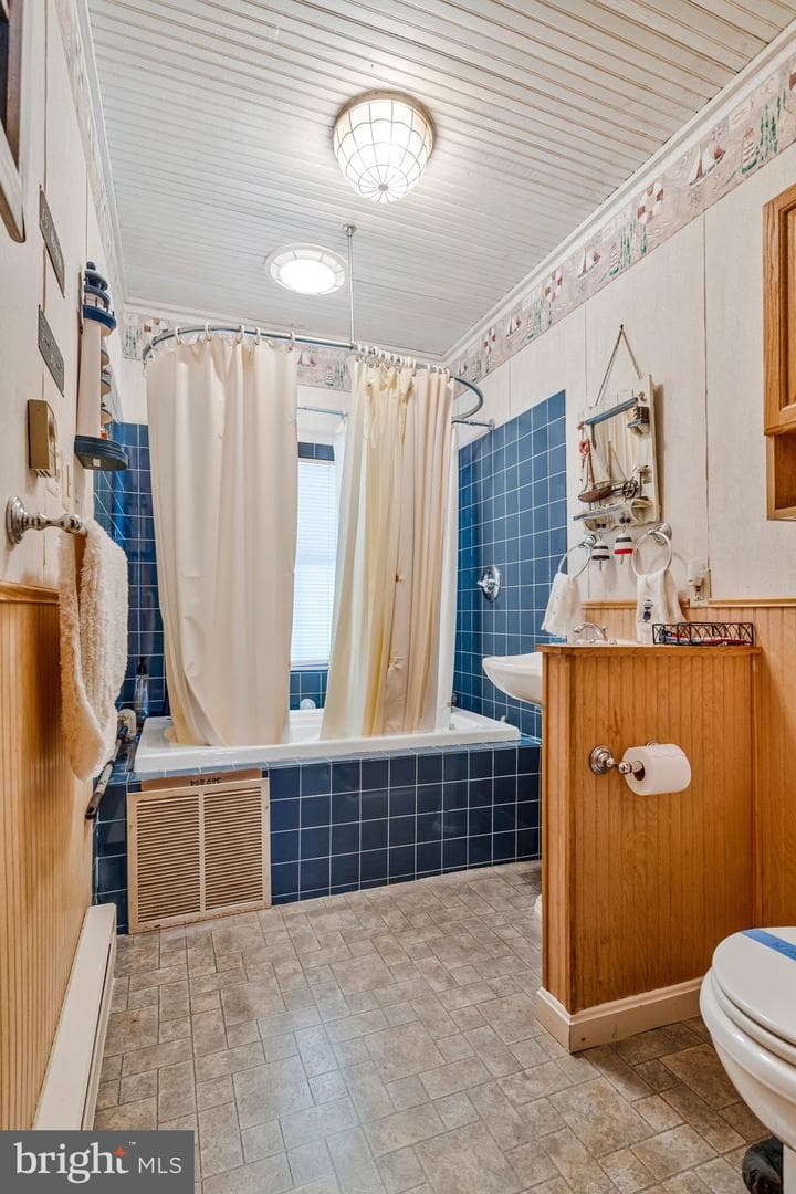 852 Bay Front Avenue photo 48