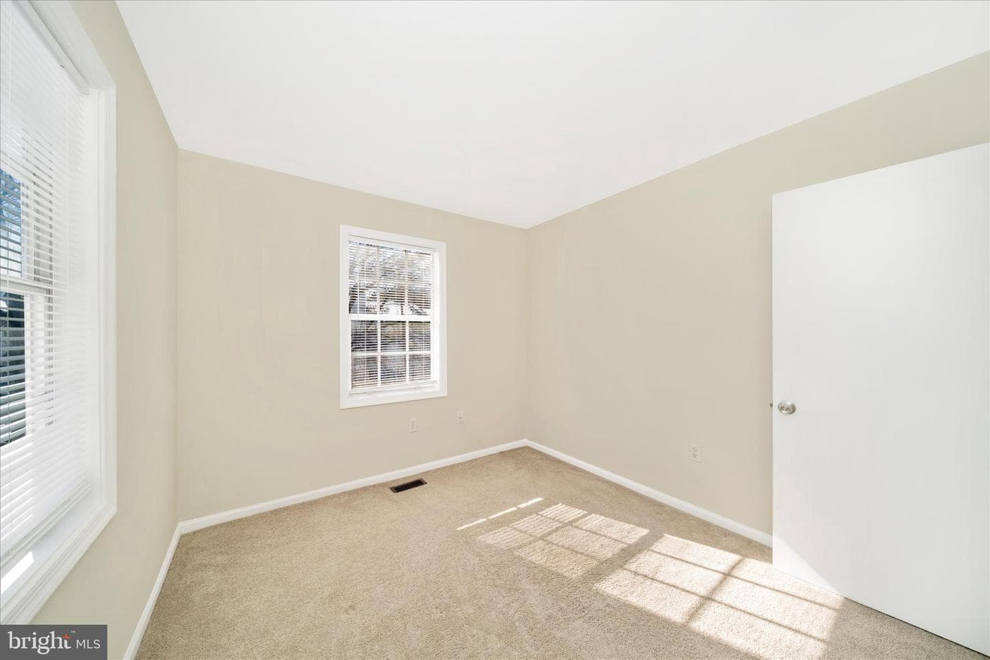 1483 Chatham Court #64xa photo 32