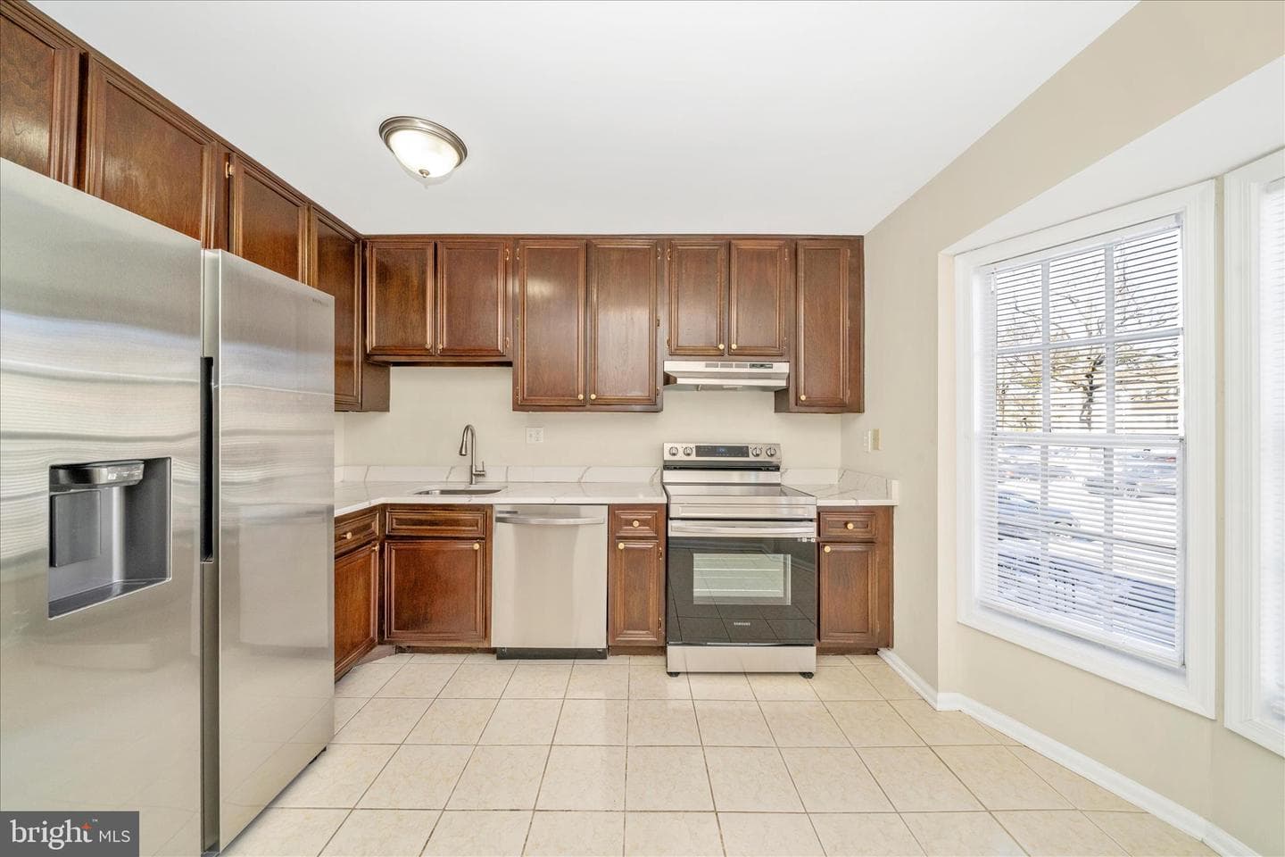 1483 Chatham Court #64xa photo 9