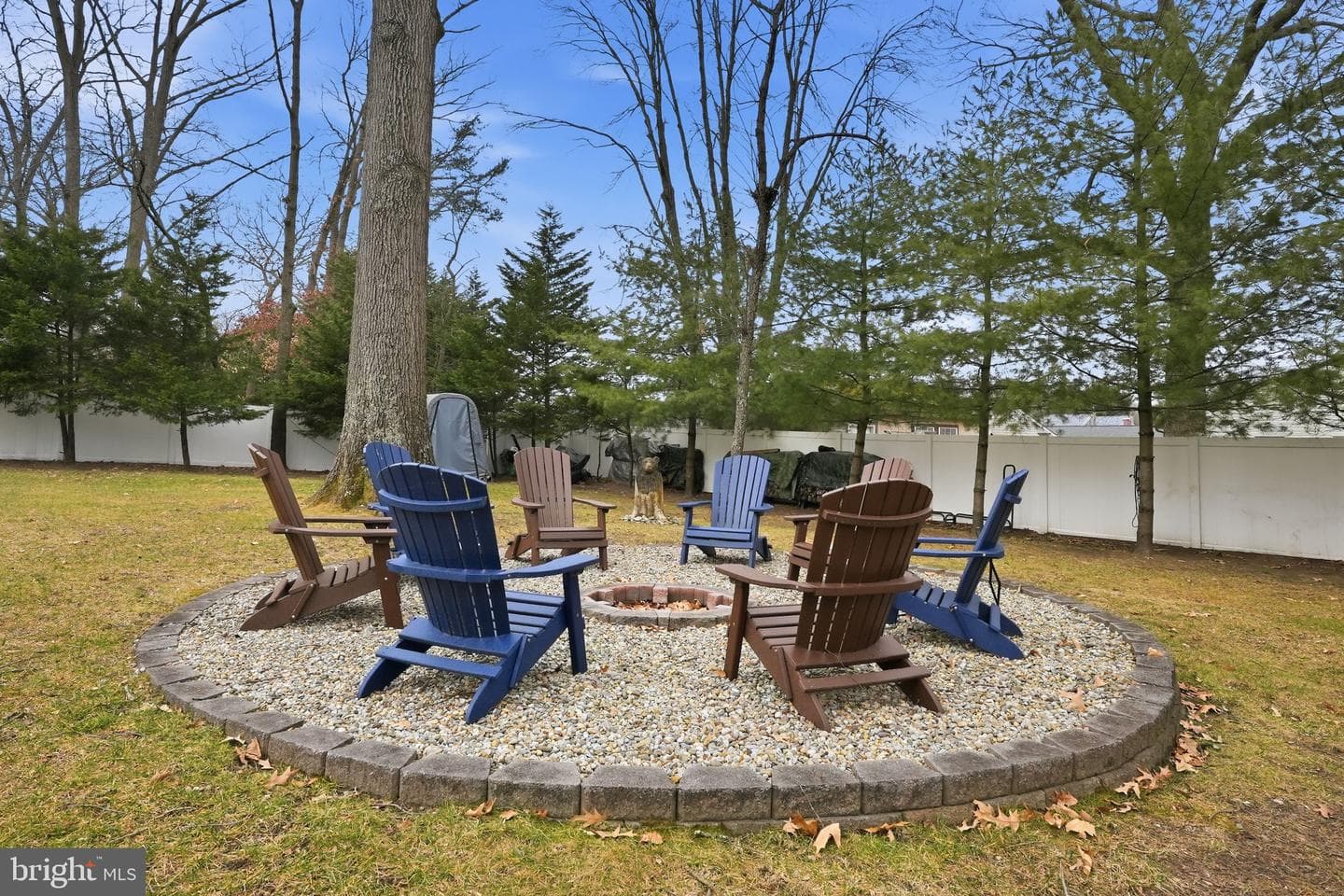 718 Penny Court photo 37