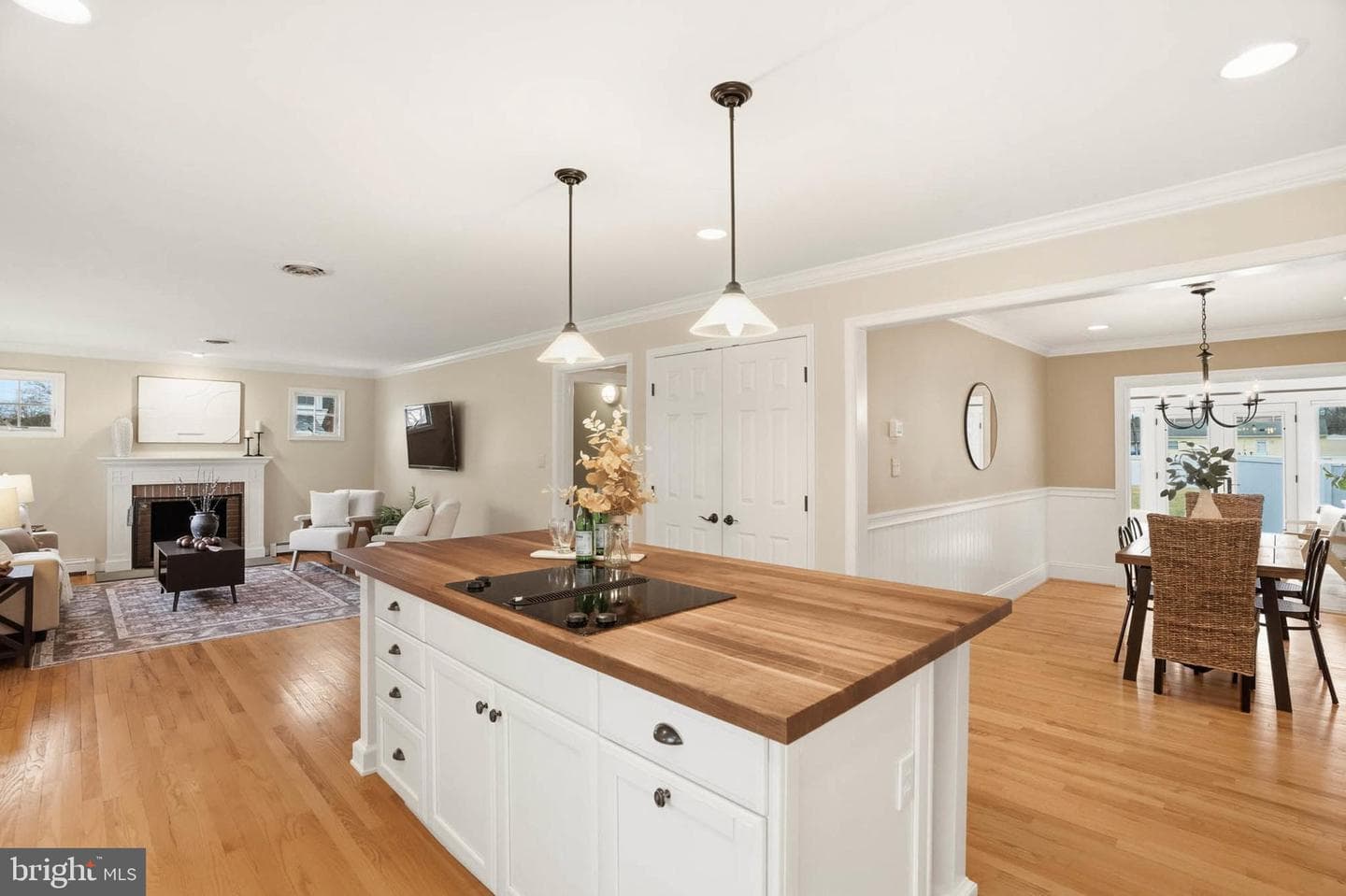 108 Huse Drive photo 11