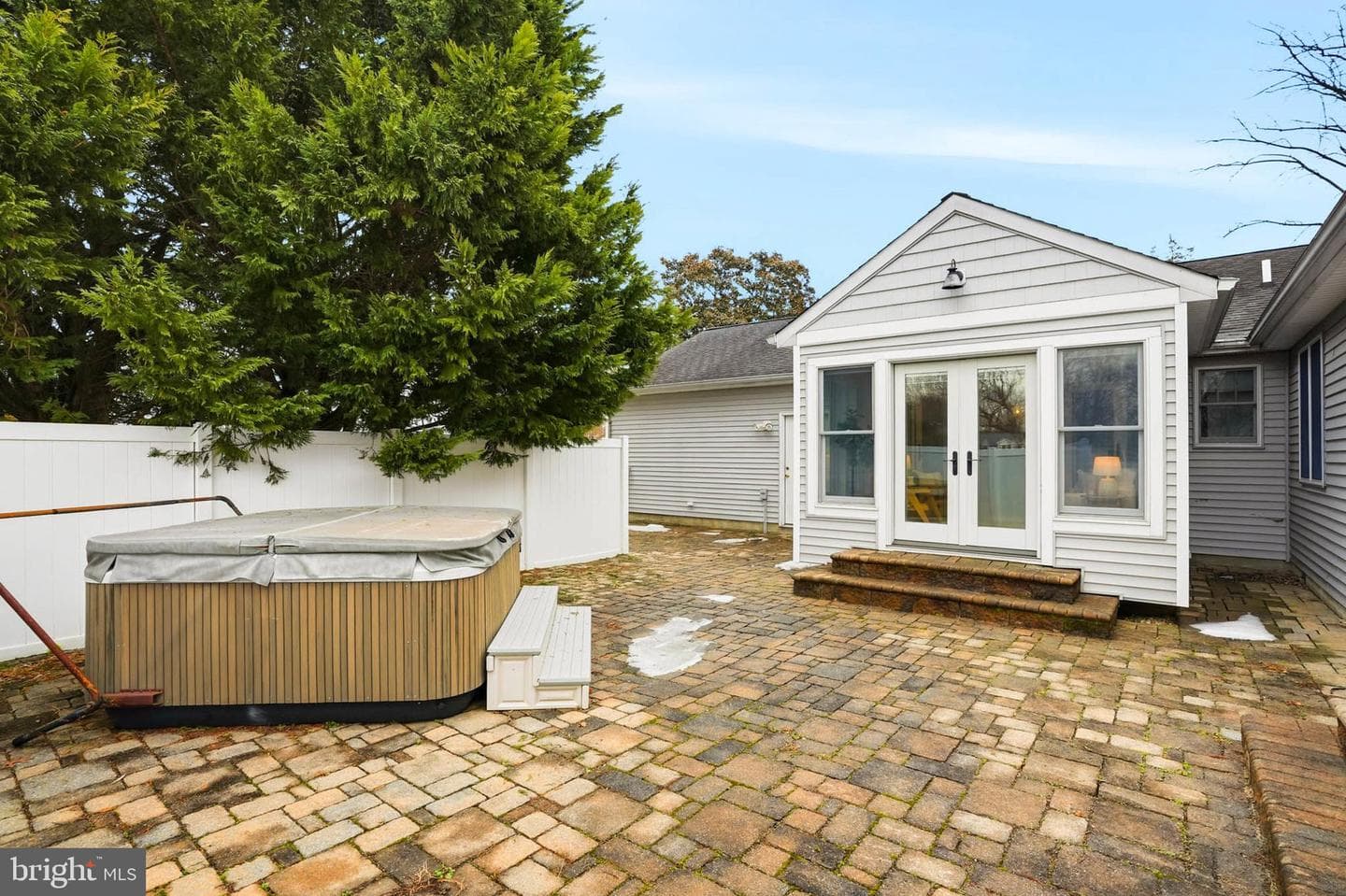 108 Huse Drive photo 20