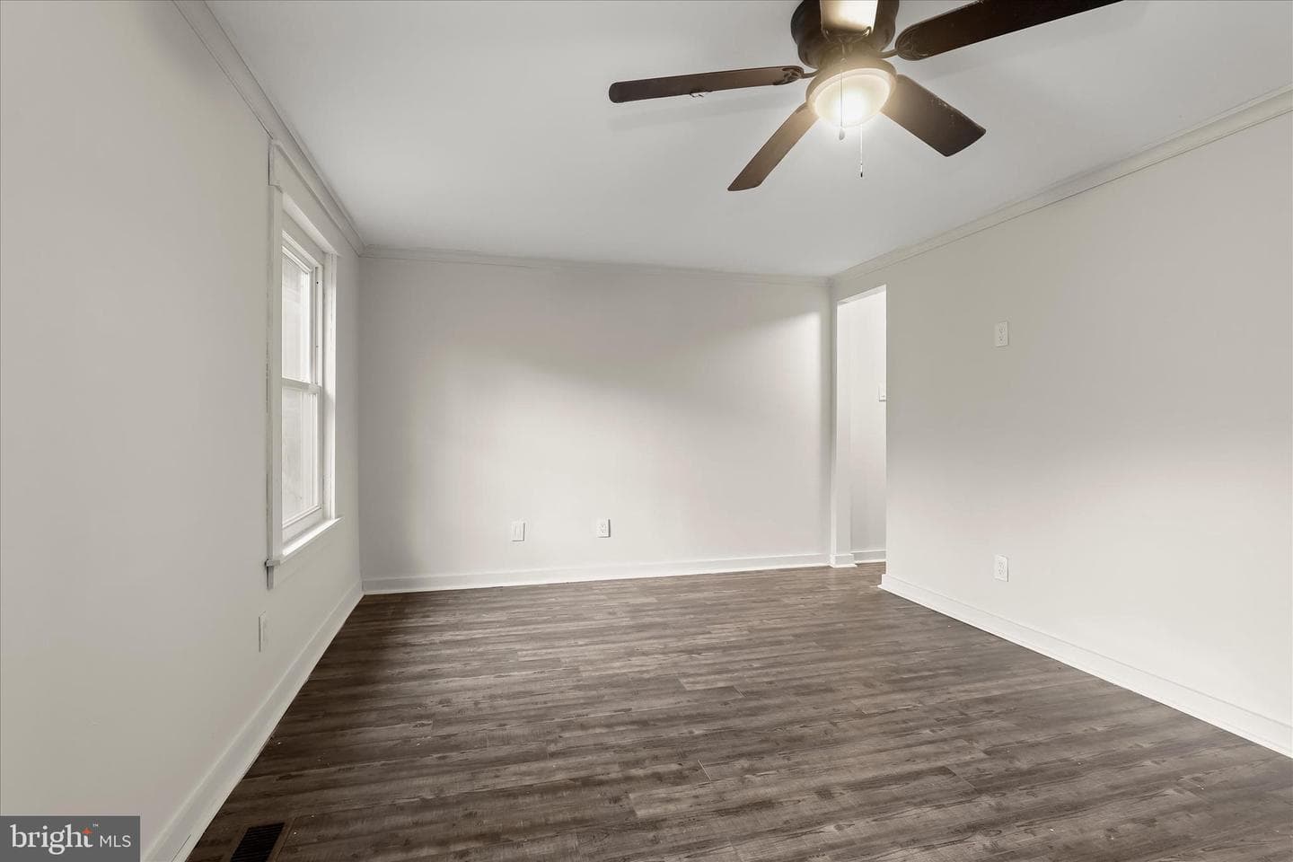 6435 Grafton Garth Court photo 18