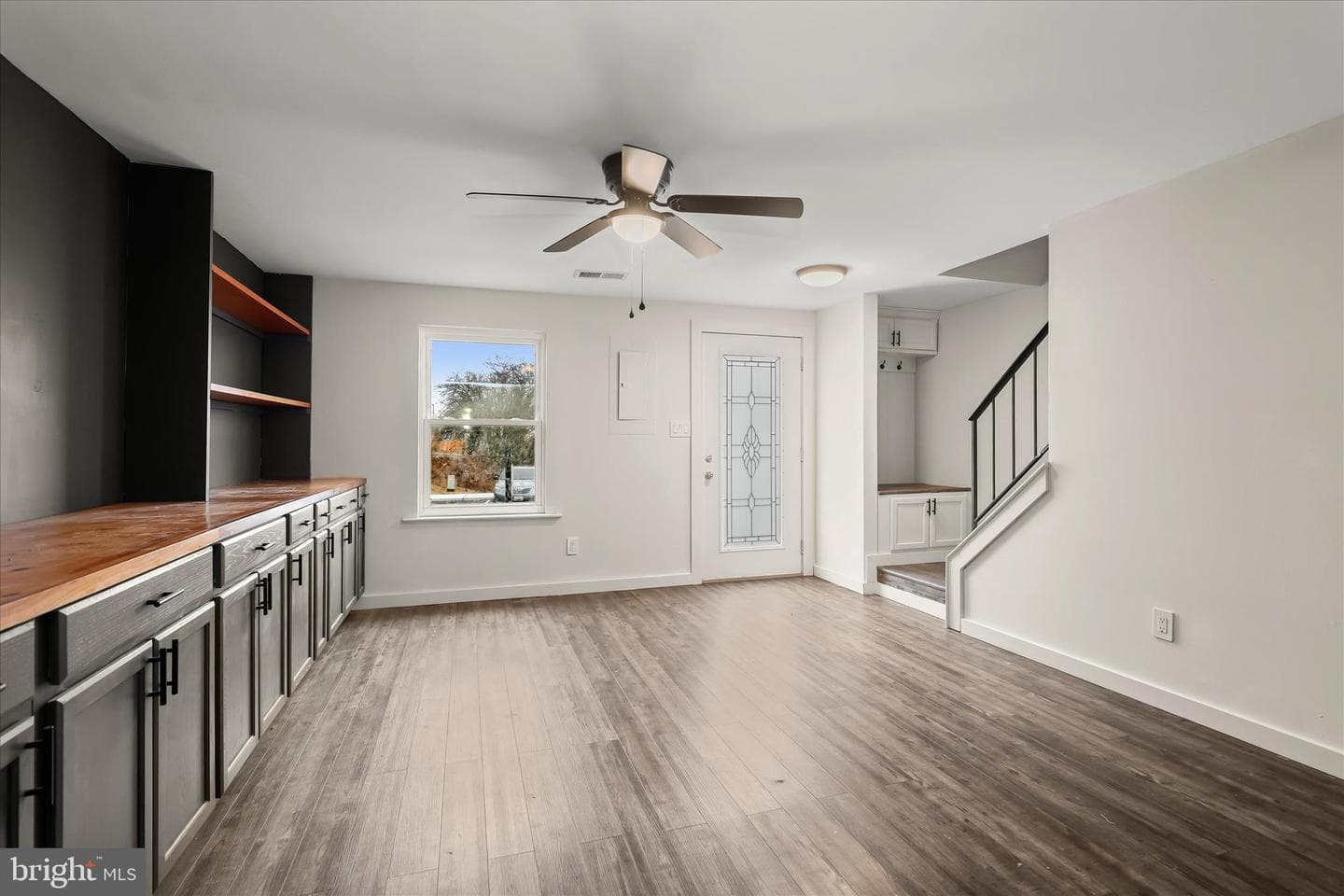 6435 Grafton Garth Court photo 9
