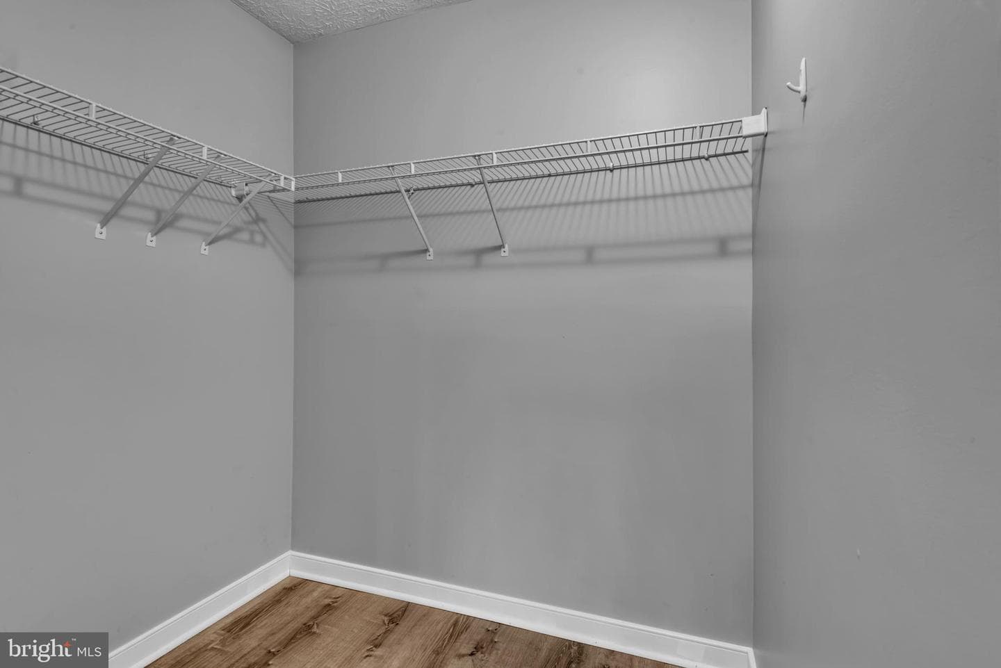 2408 Forest Edge Court #201 photo 29
