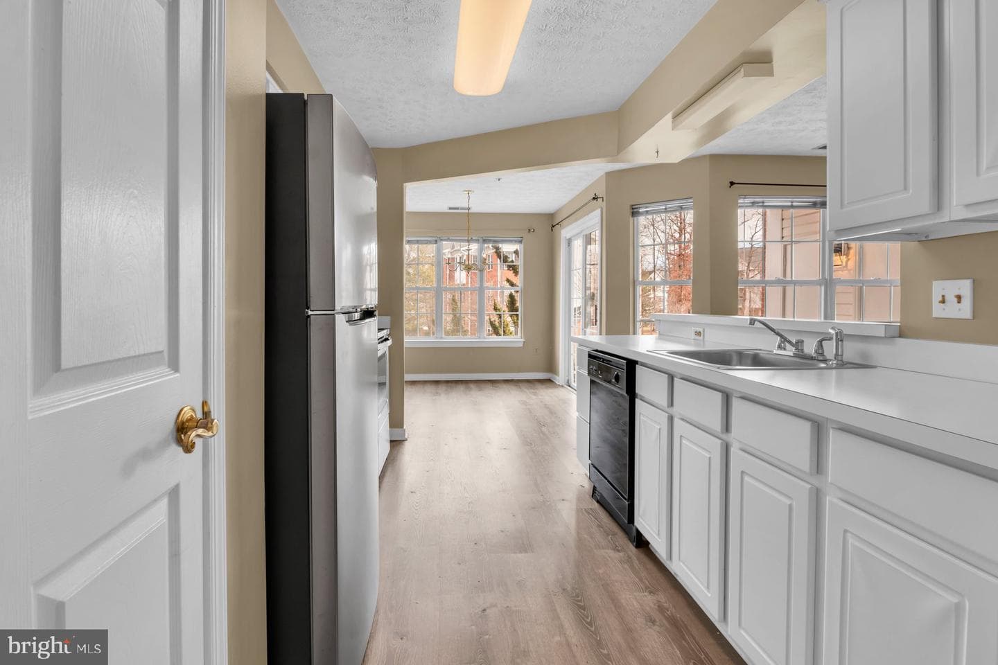 2408 Forest Edge Court #201 photo 8