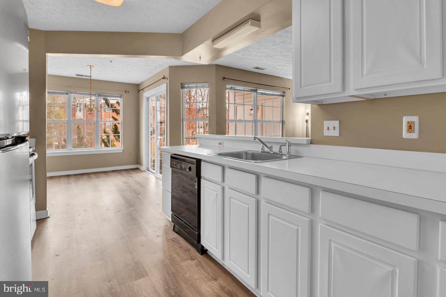2408 Forest Edge Court #201 photo 9