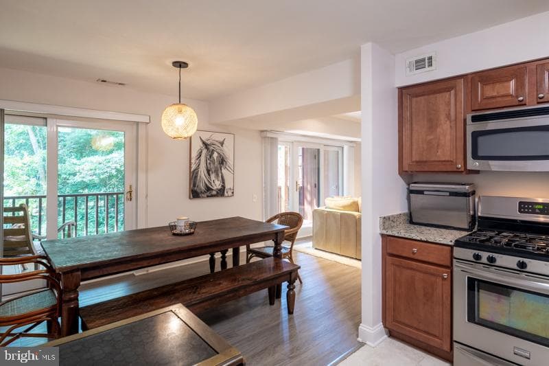 790 Fairview Avenue #790 C photo 2
