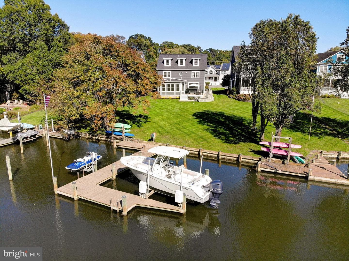 3590 S River Terrace photo 1