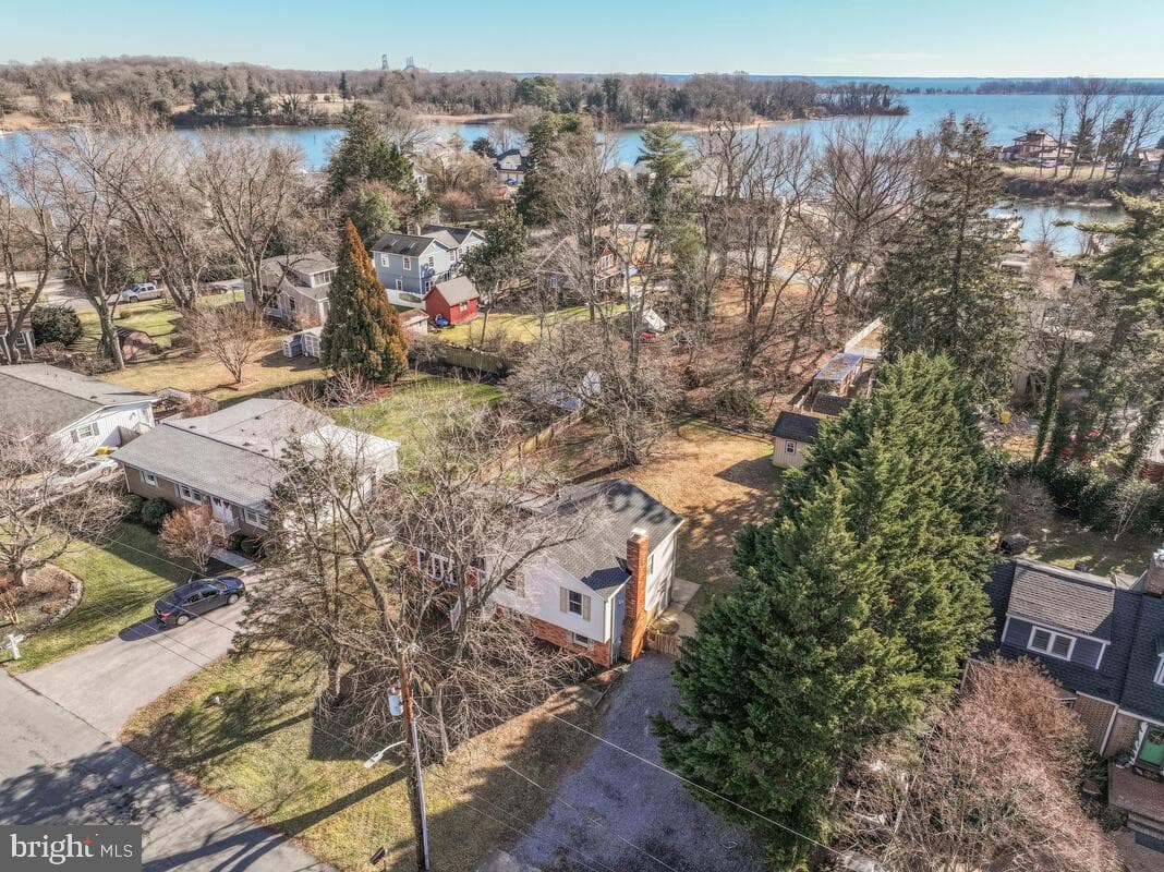 735 Whitehall Beach Road photo 33