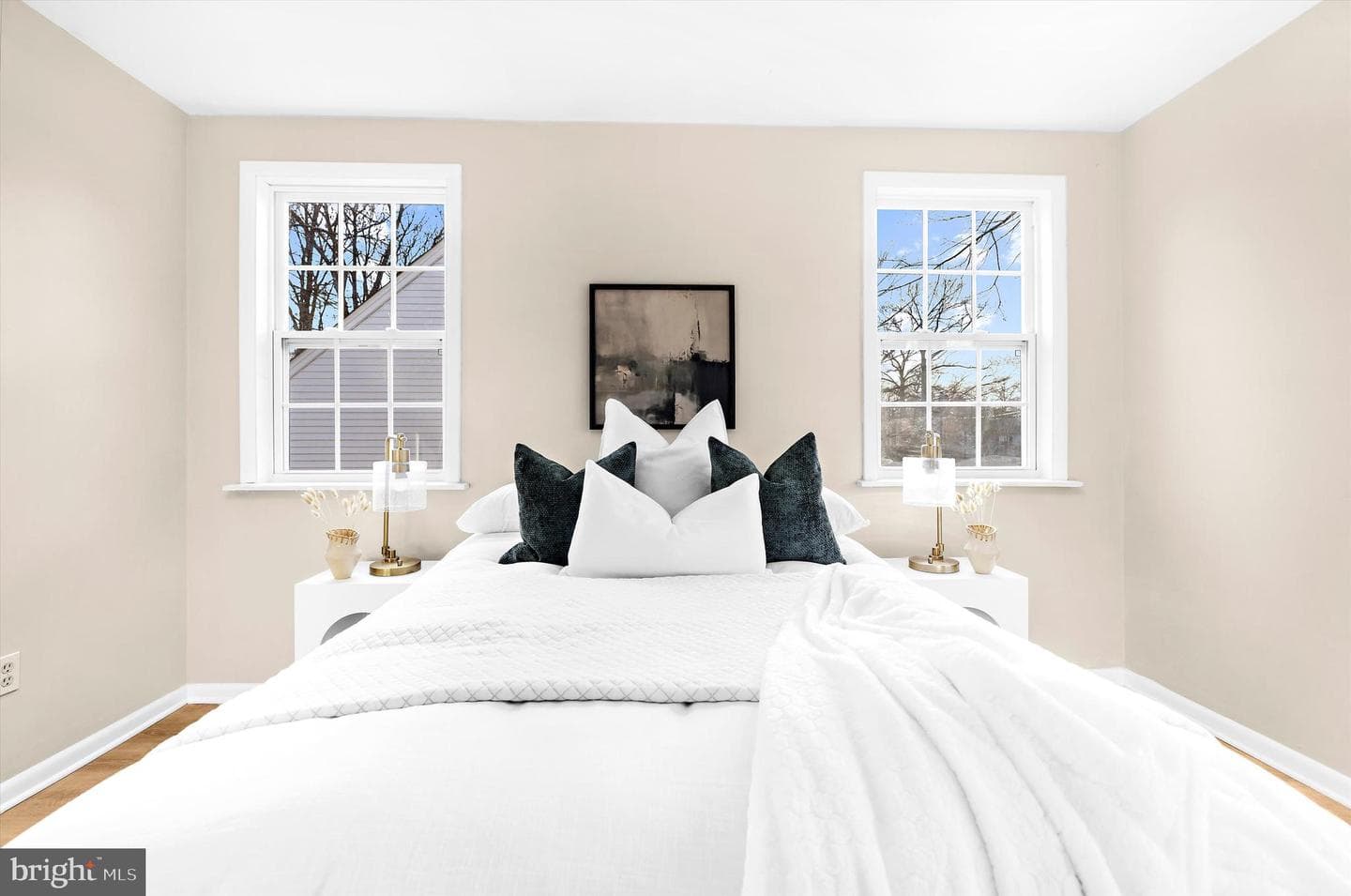 519 Kenmore Road photo 14