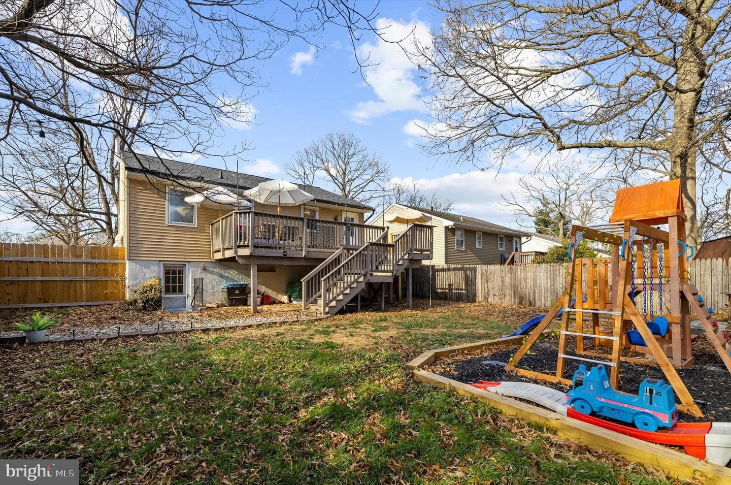 519 Kenmore Road photo 33
