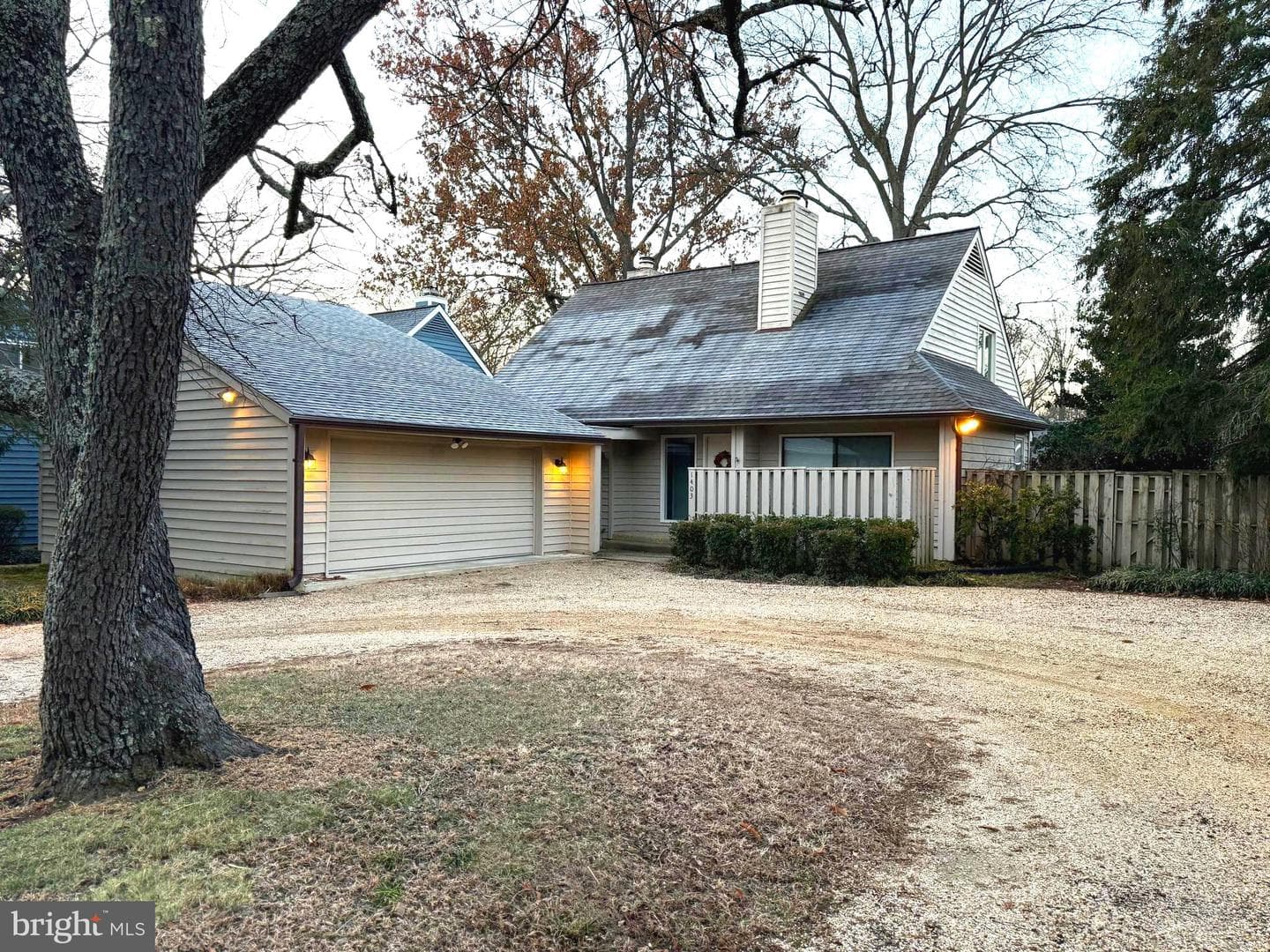 1403 Corey Lane photo 2