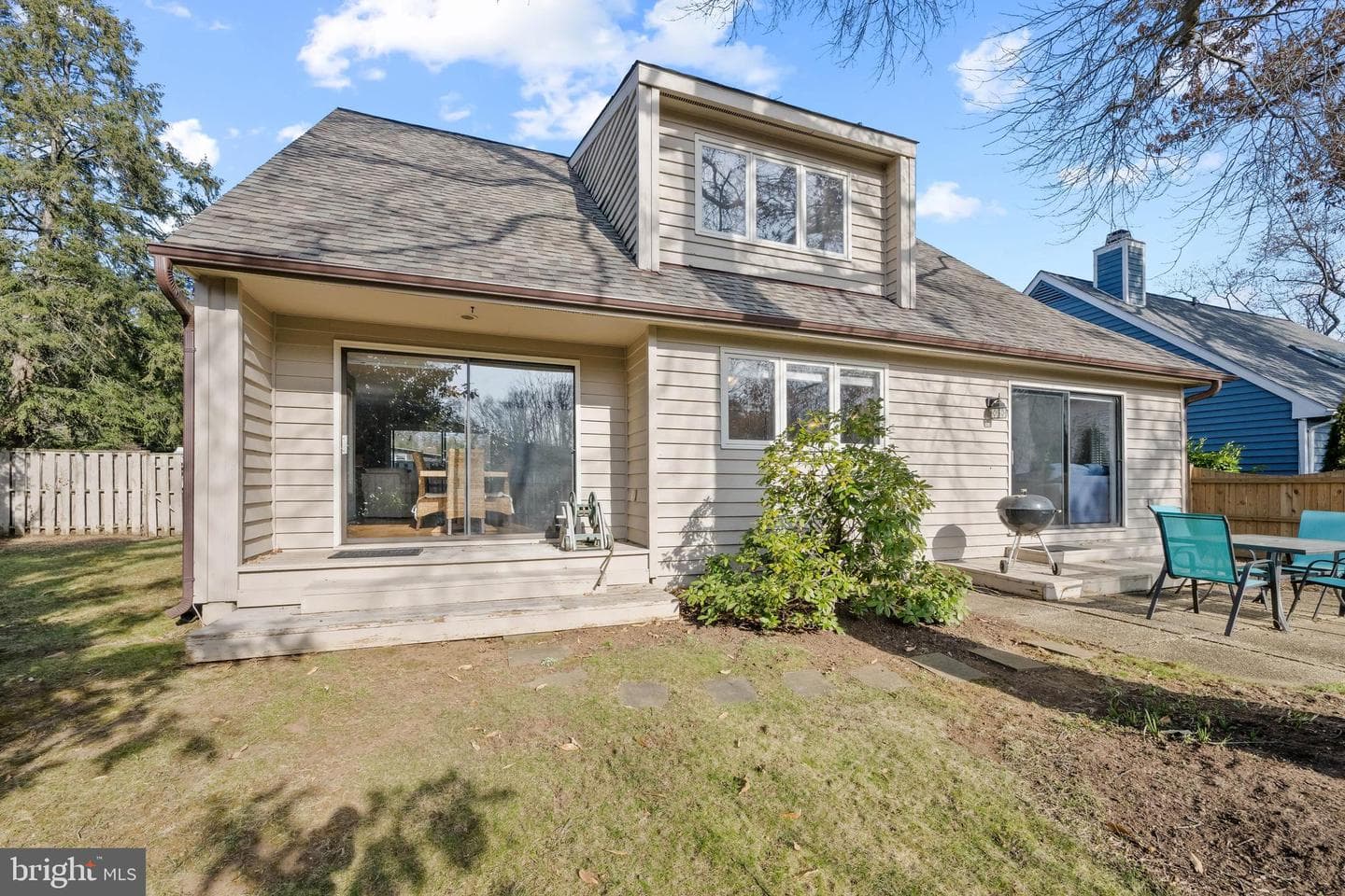1403 Corey Lane photo 3