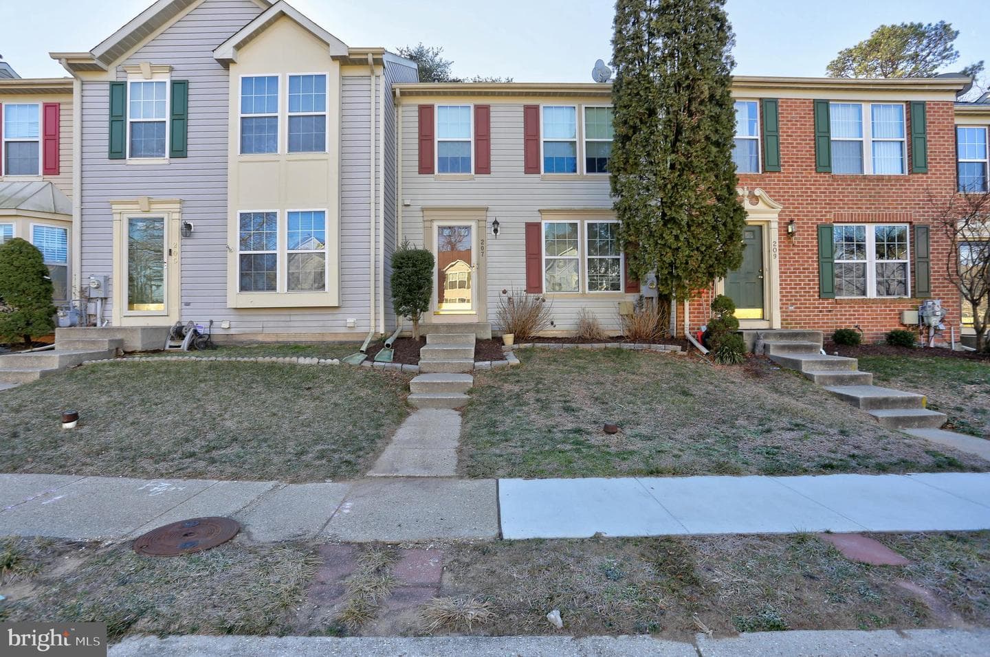 207 Foxmanor Lane photo 28