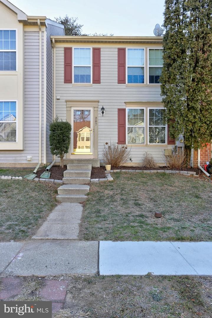 207 Foxmanor Lane photo 29