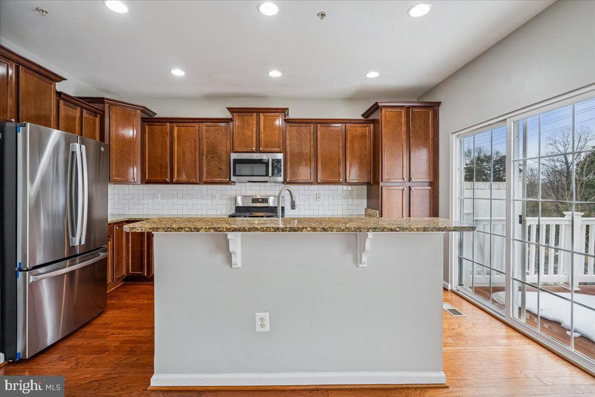 8587 Crooked Tree Lane photo 7