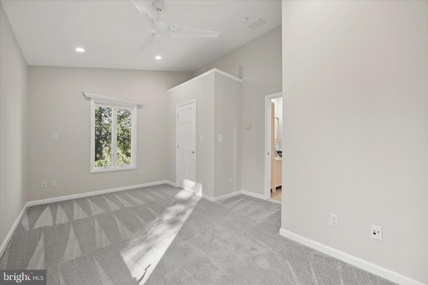 1753 Ebling Trail photo 35