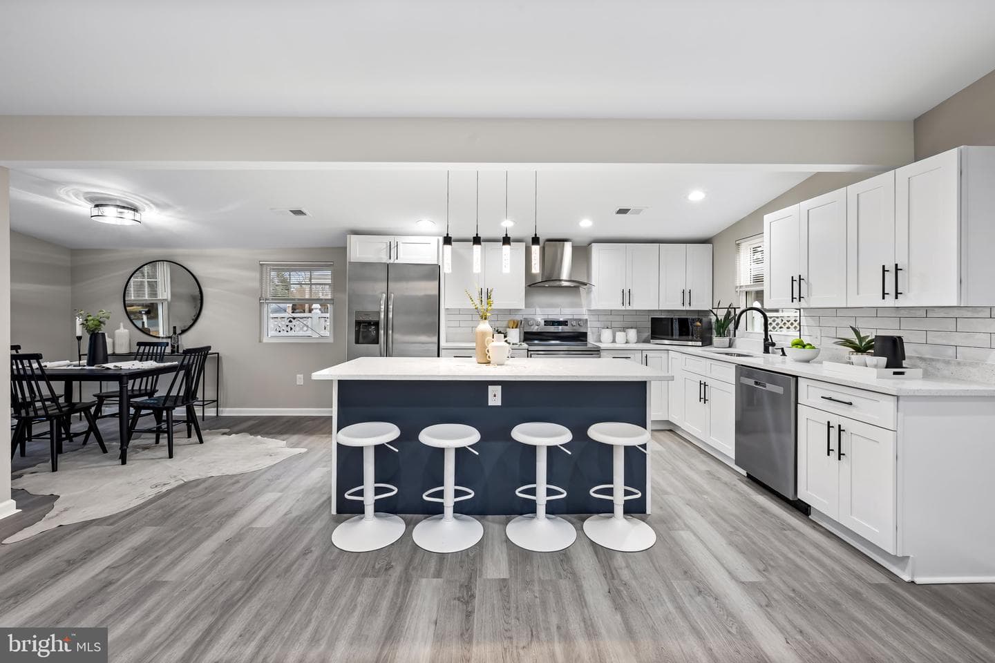 401 Stewart Avenue photo 8