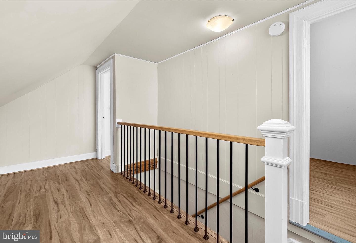 1213 Mckinley Street photo 16