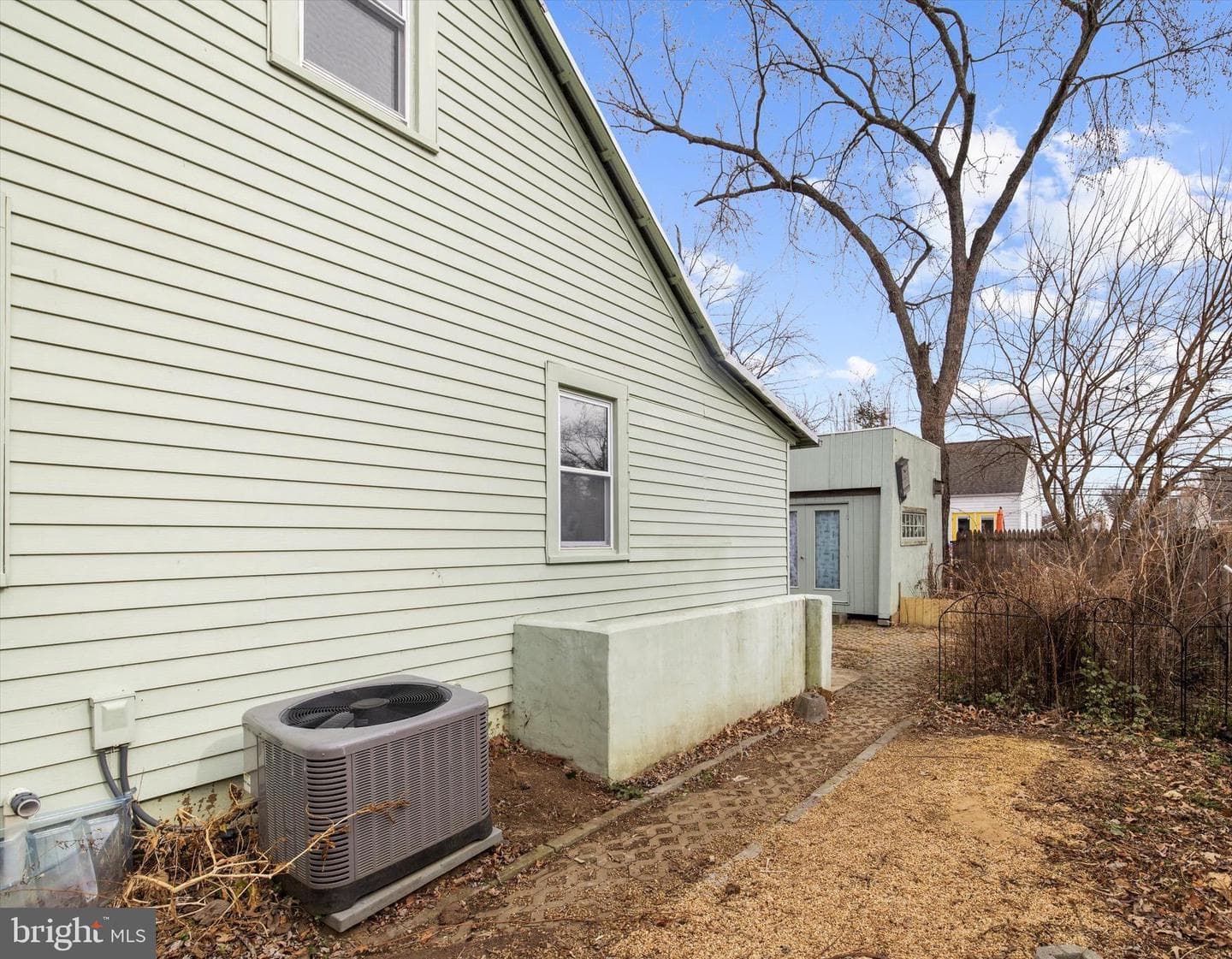 1213 Mckinley Street photo 25