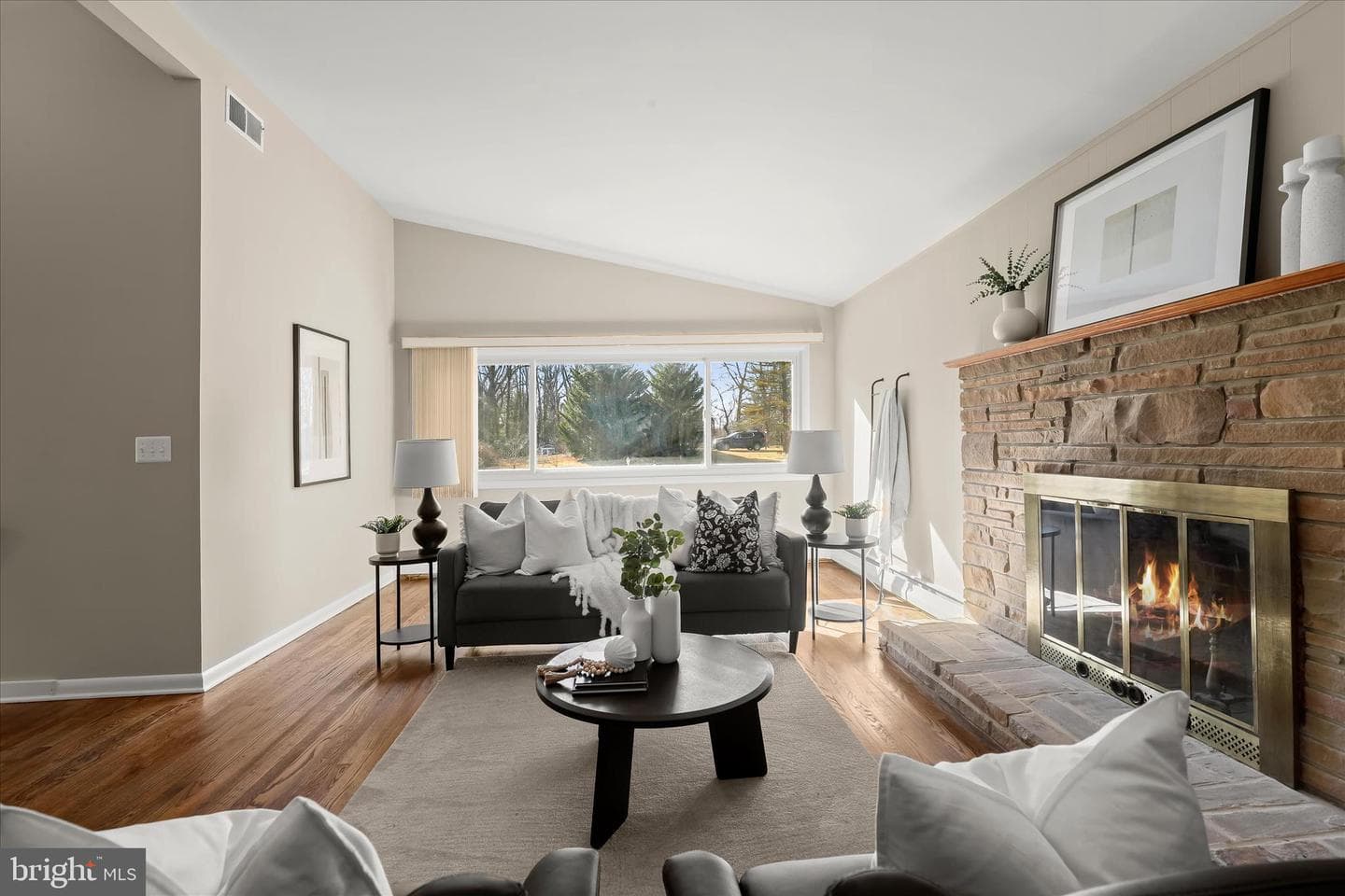 16 Wilelinor Drive photo 3