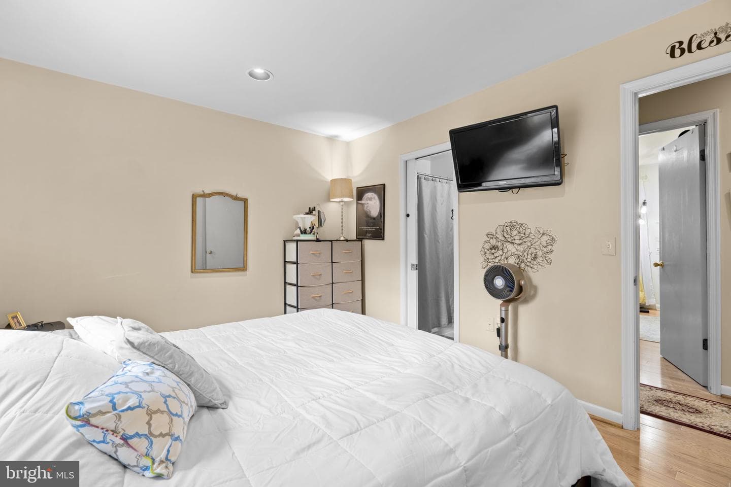 539 Greenblades Court photo 15