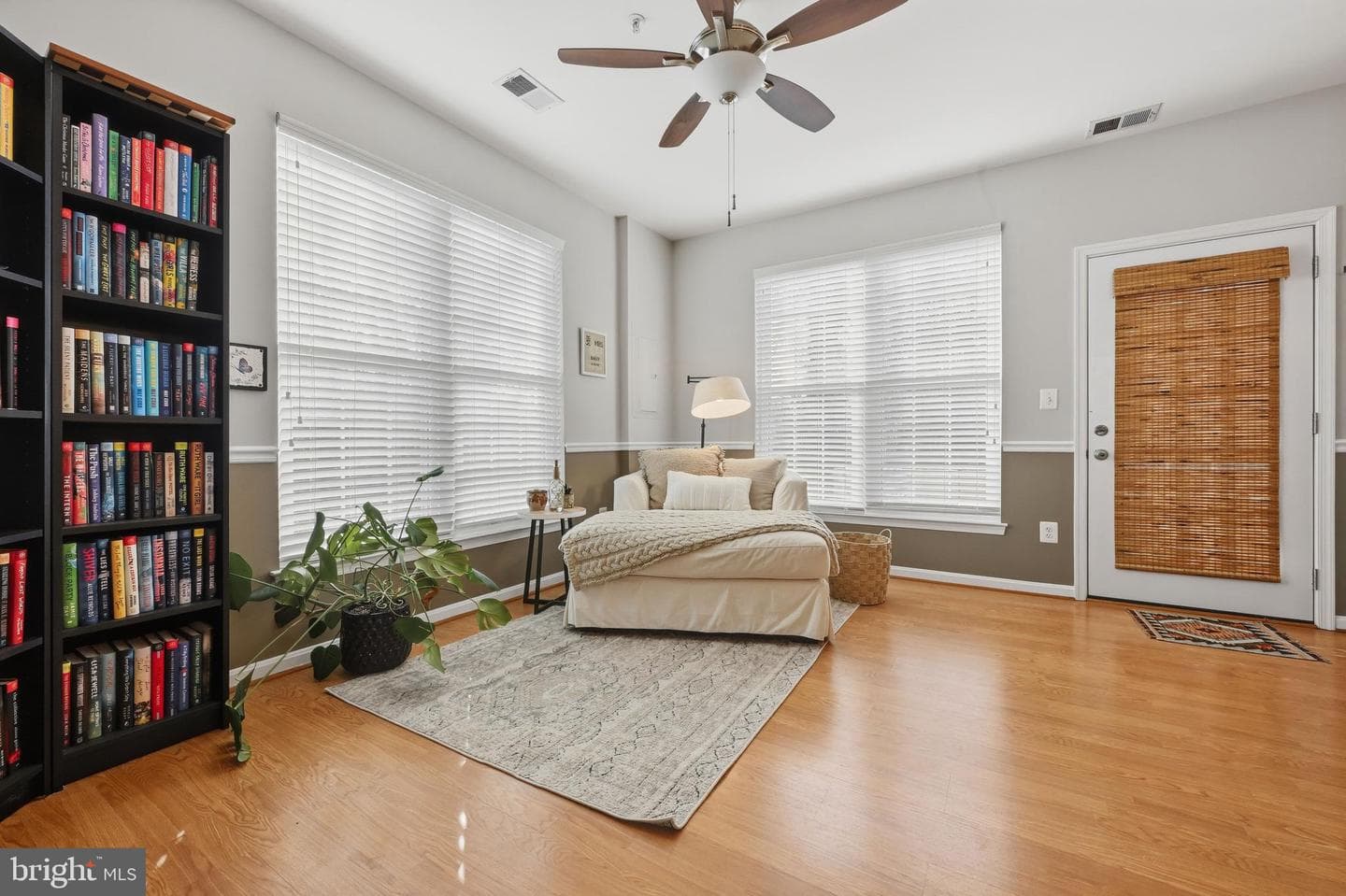 38 Harbour Heights Drive photo 11
