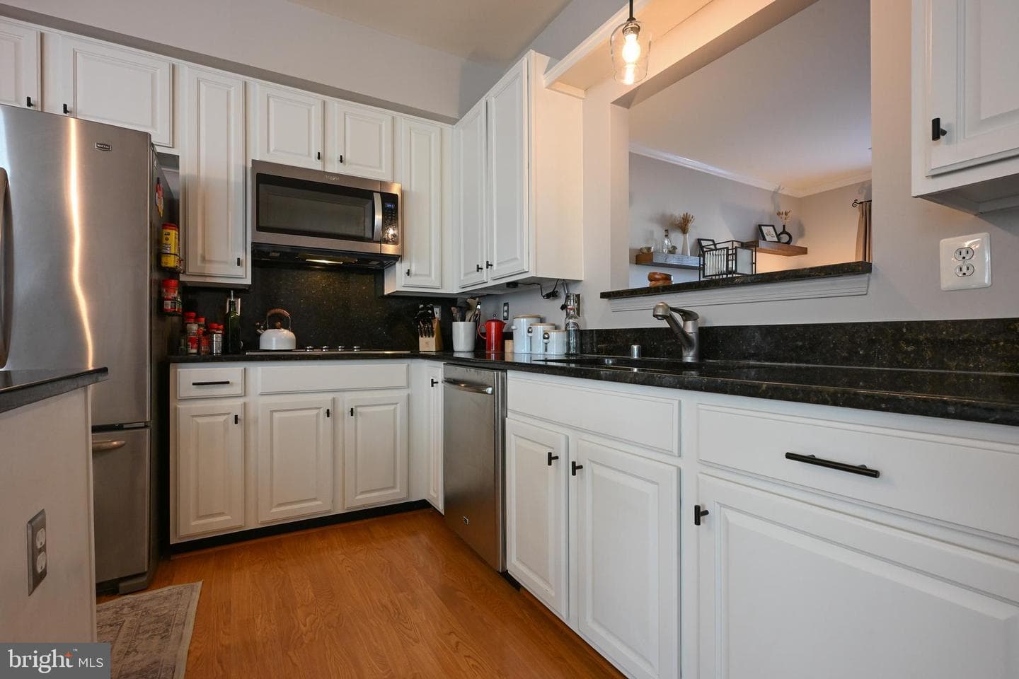 38 Harbour Heights Drive photo 15