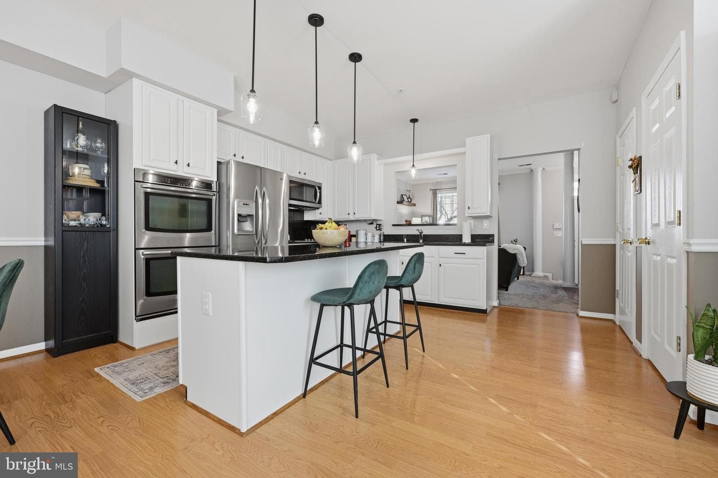 38 Harbour Heights Drive photo 9