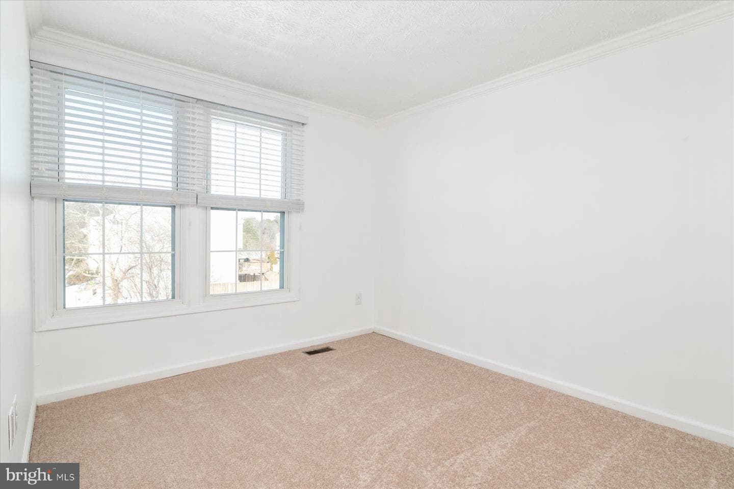 725 Dayspring Drive photo 28