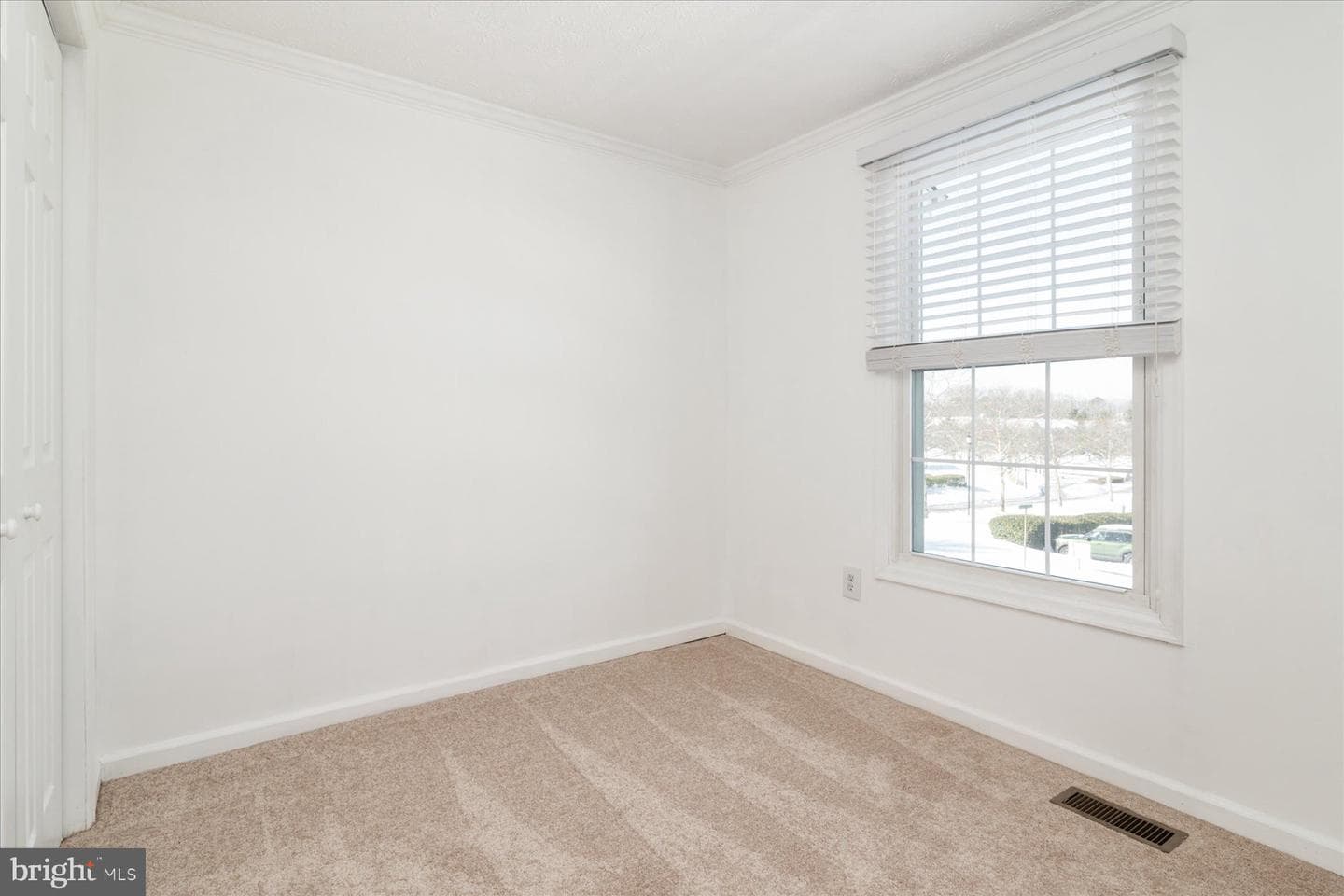 725 Dayspring Drive photo 30