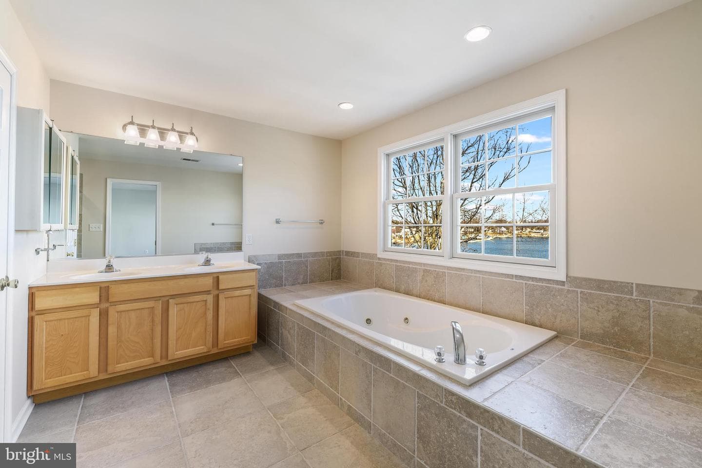 7588 Beach Drive photo 41