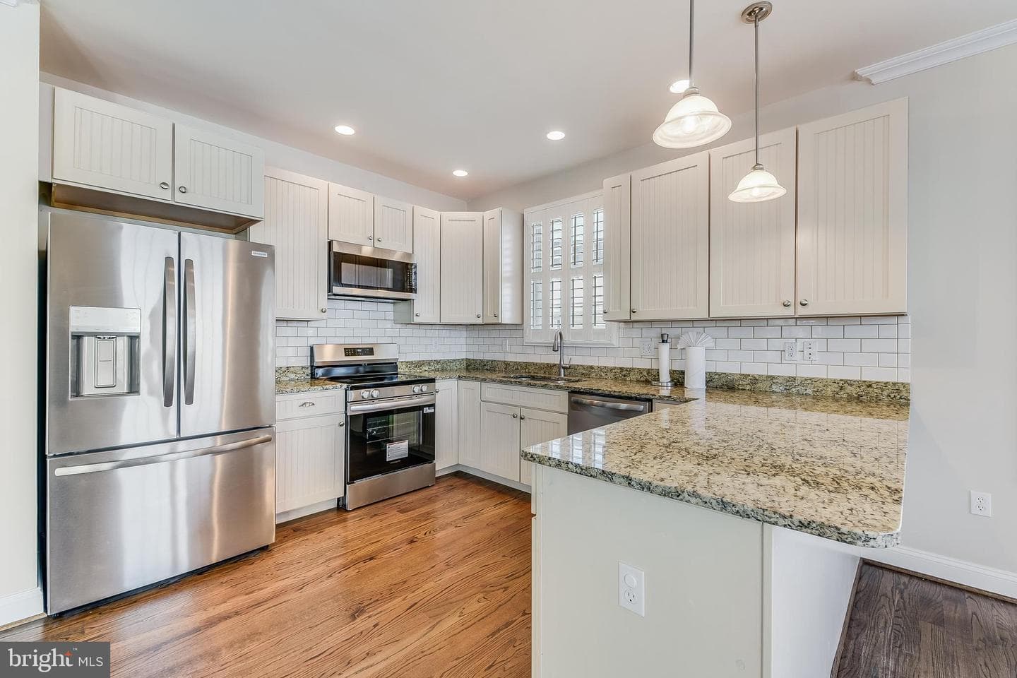 7588 Beach Drive photo 53